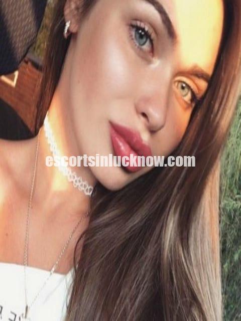 אנדריאנה אישה vip בת 25 בצפון - נערות ליווי בחיפה, קריות והצפון